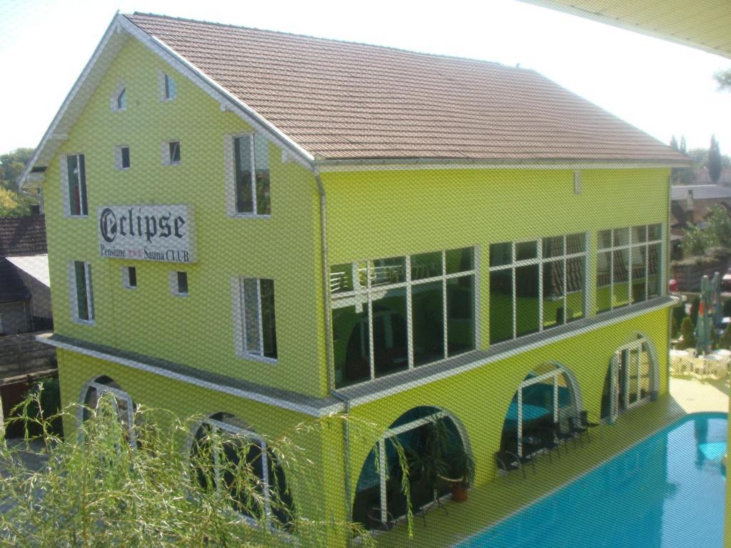 Pension Eclipse Oradea Exterior photo