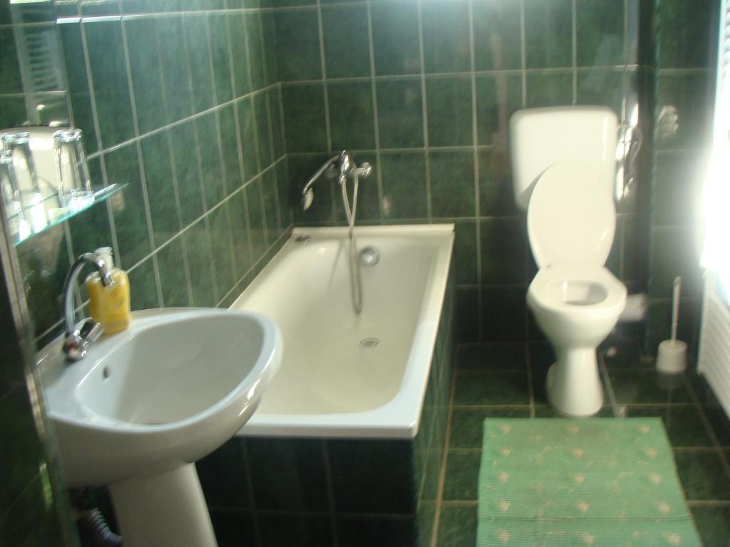 Pension Eclipse Oradea Room photo