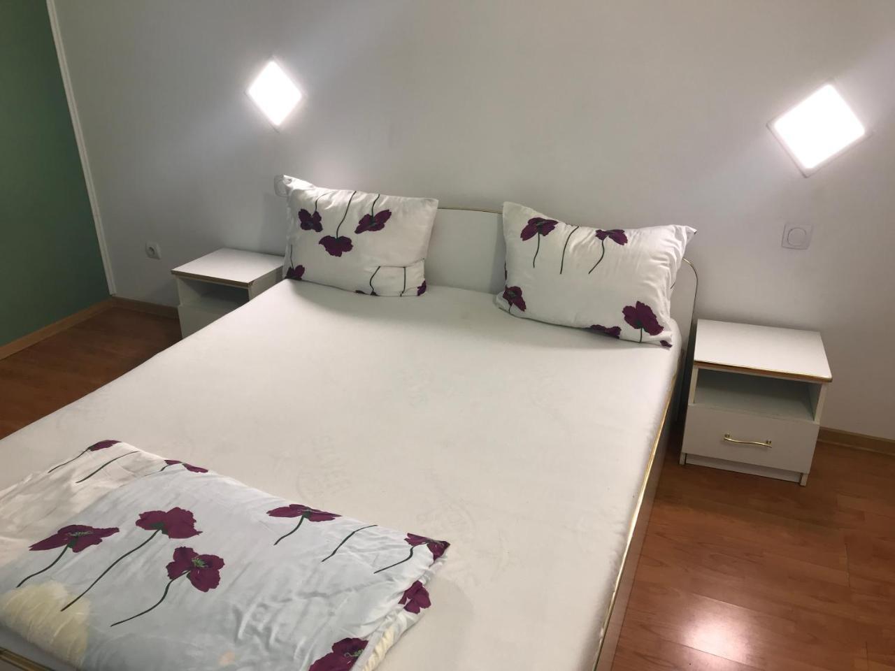 Pension Eclipse Oradea Exterior photo